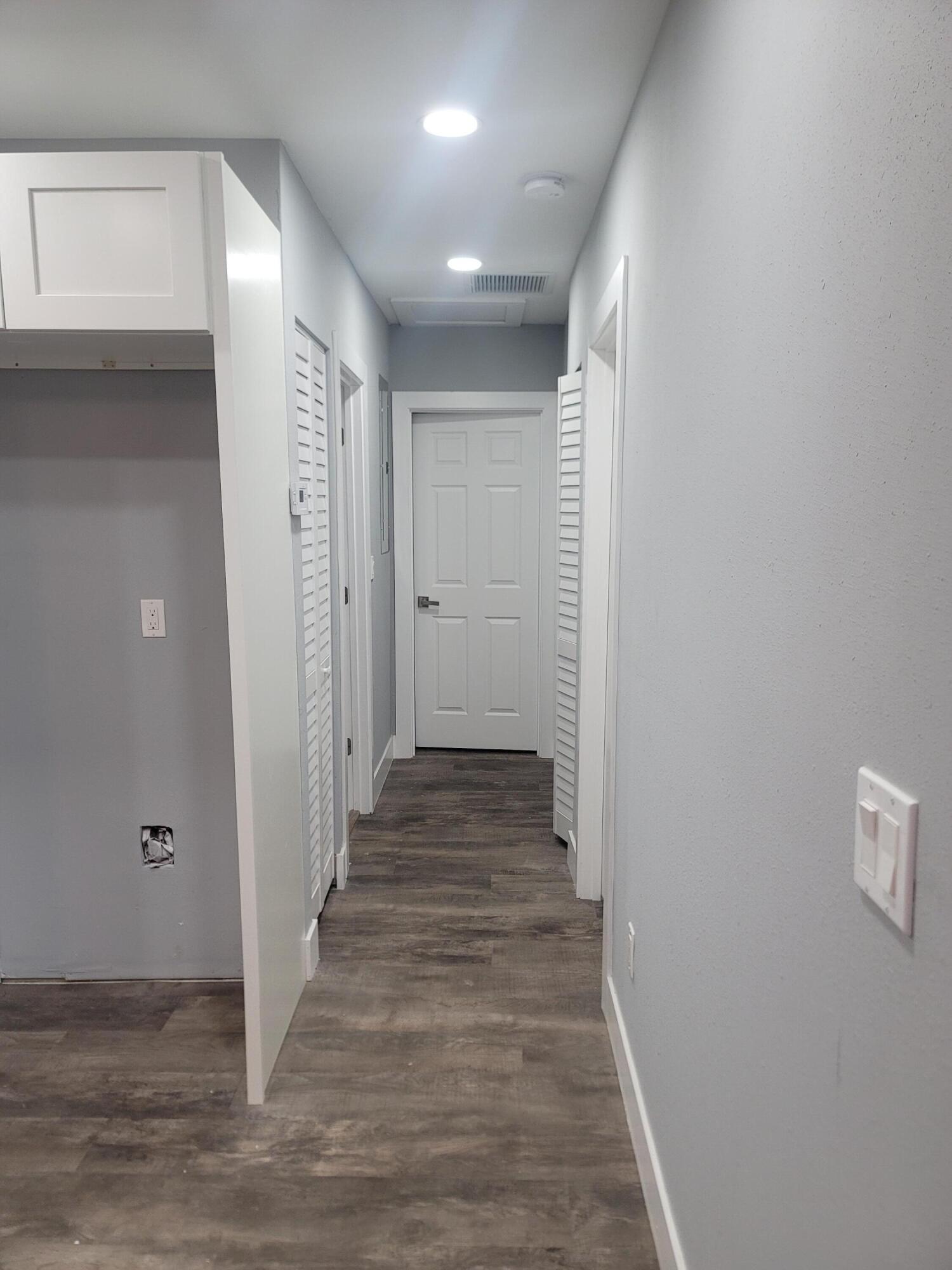 1122 West 26th Court Riviera Beach, FL 33404 - Photo 6 of 13 20250122_093009