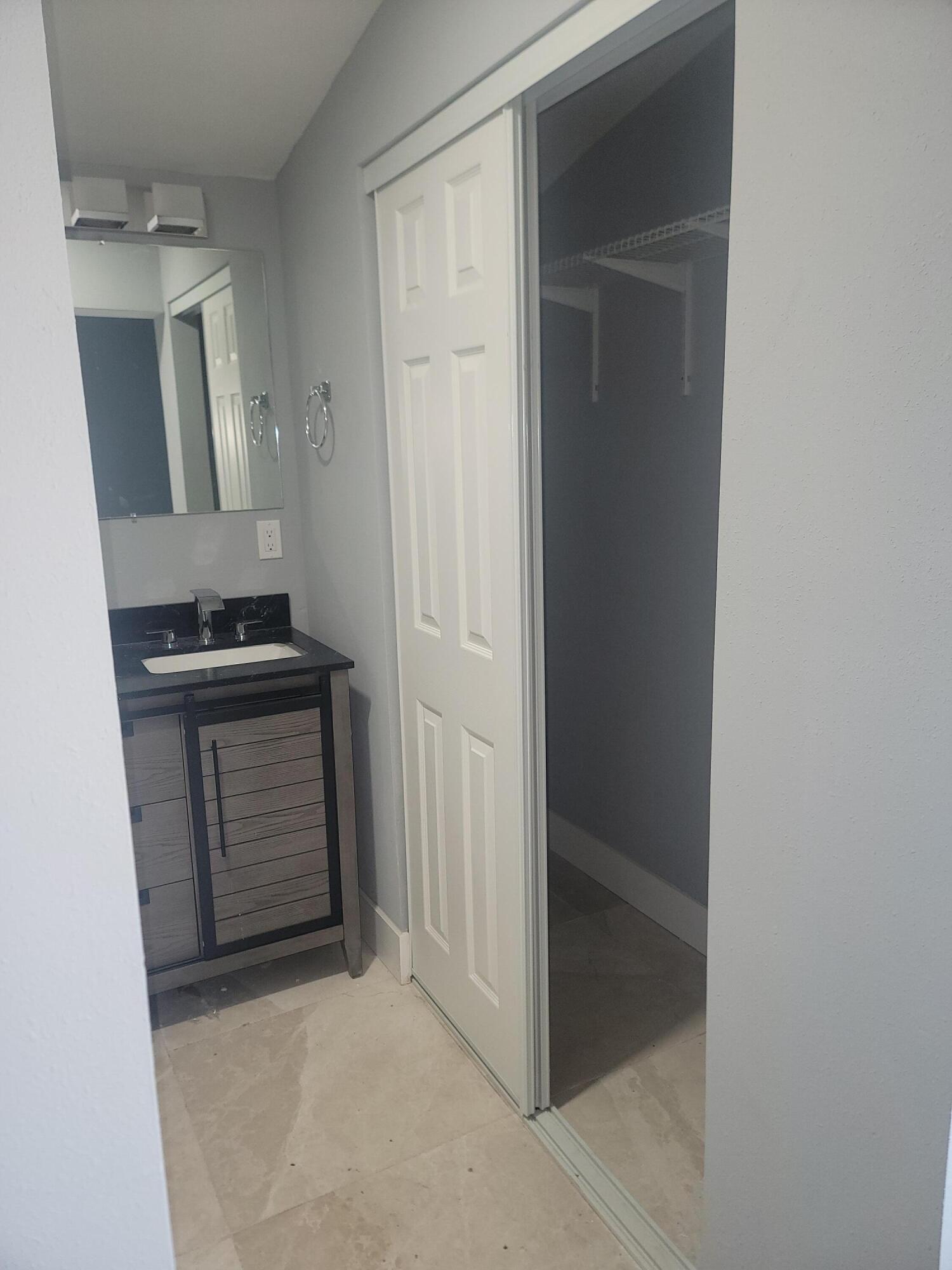 1122 West 26th Court Riviera Beach, FL 33404 - Photo 9 of 13 20250123_104501