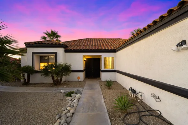 $679,000 | 1461 East Padua Way, Palm Springs, CA 92262