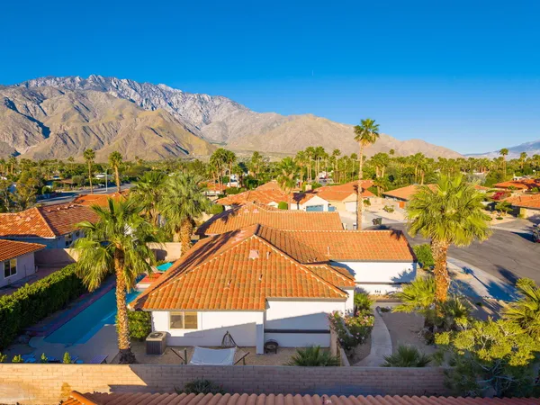 $679,000 | 1461 East Padua Way, Palm Springs, CA 92262