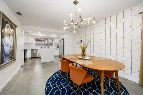 $679,000 | 1461 East Padua Way, Palm Springs, CA 92262