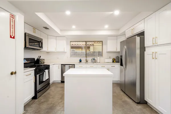 $679,000 | 1461 East Padua Way, Palm Springs, CA 92262