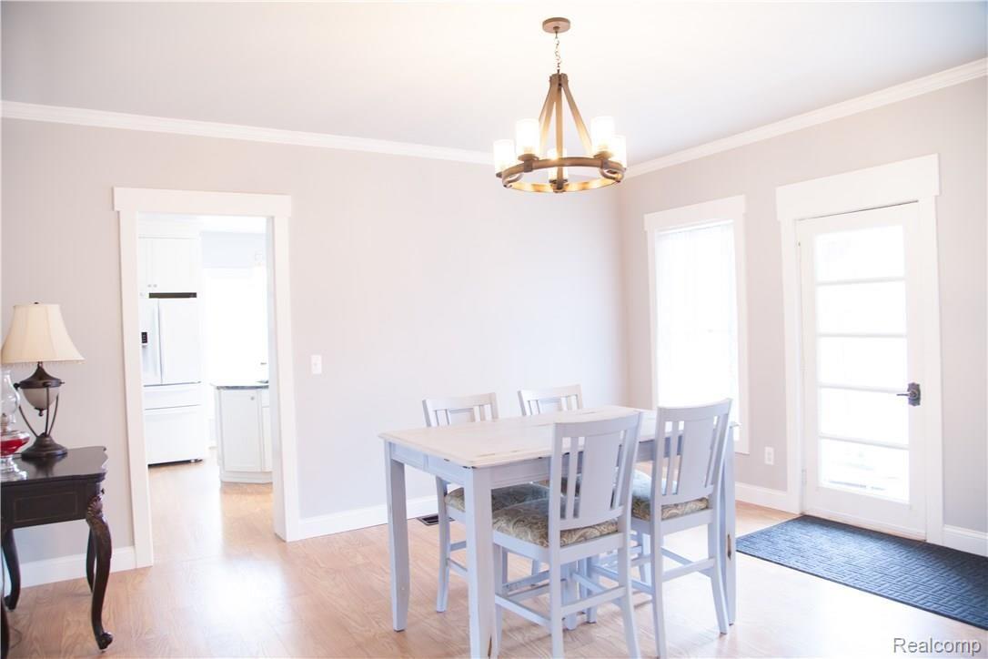 1674 East Romeo Road Oakland, MI 48363 - Photo 5 of 53 Dining room