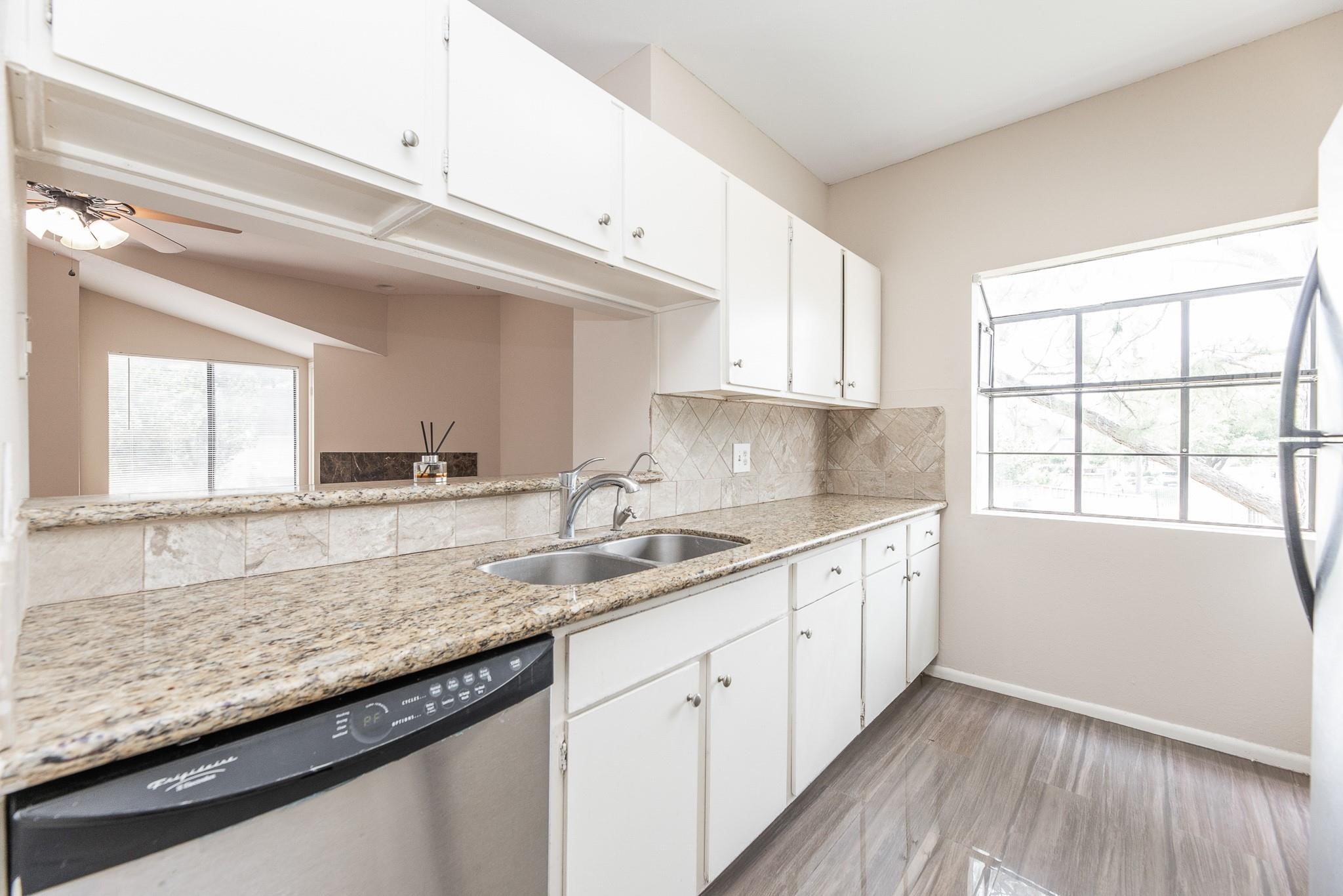 2023 Gentryside Drive, Unit 508 Houston, TX 77077 - Photo 21 of 41