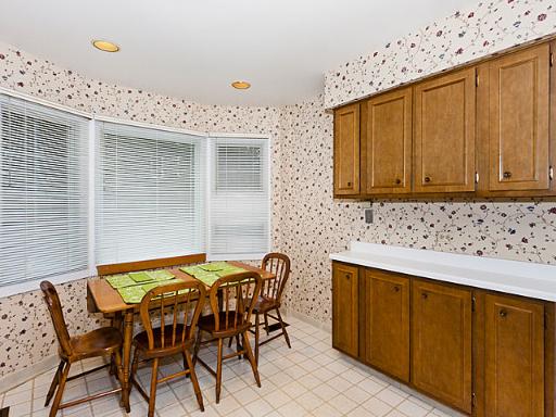 715 Ridge Road, Unit 1A Wilmette, IL 60091 - Photo 6 of 10