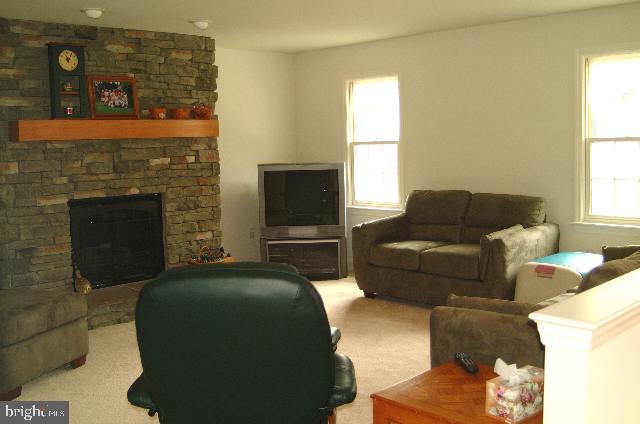 531 Campbell Road, Unit 65 York, PA 17402 - Photo 6 of 9 Gallery Image 6