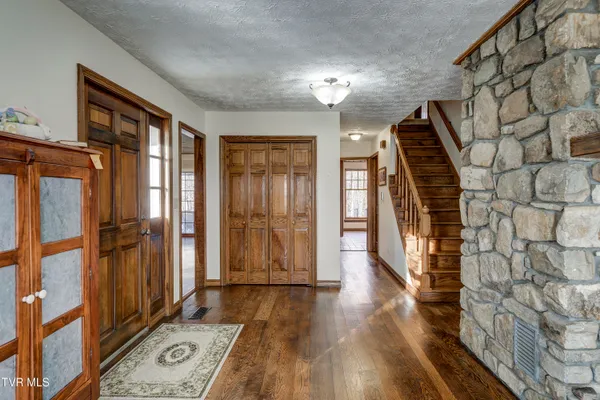 $965,000 | 150 Miller Crossing, Jonesborough, TN 37659