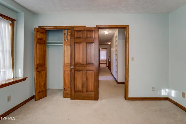 $965,000 | 150 Miller Crossing, Jonesborough, TN 37659