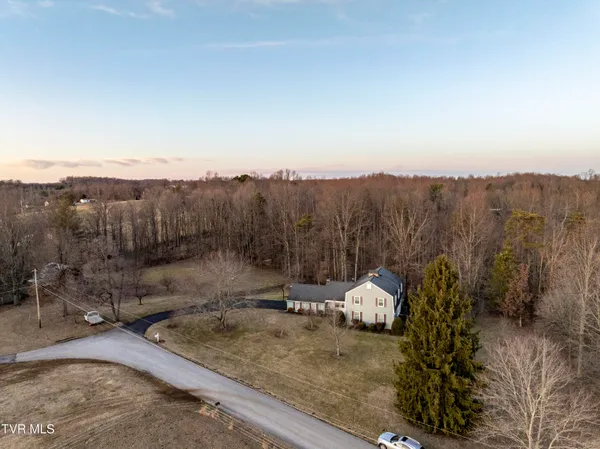 $965,000 | 150 Miller Crossing, Jonesborough, TN 37659