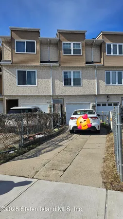 a car parked in front of a building