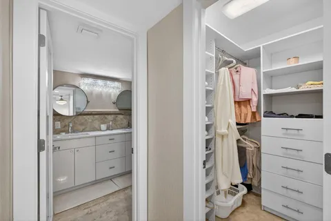 $775,000 | 5380 North Ocean Drive, Unit 3B, Singer Island, FL 33404