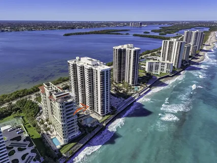$775,000 | 5380 North Ocean Drive, Unit 3B, Singer Island, FL 33404