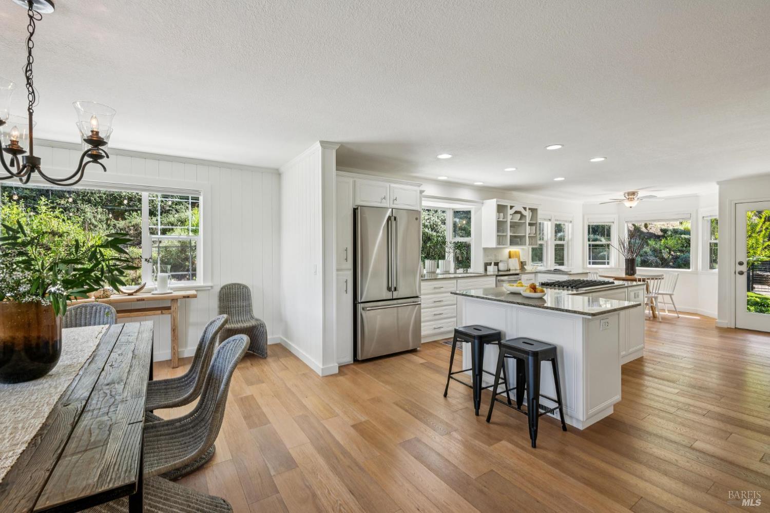 2546 Cresta Road Santa Rosa, CA 95404 - Photo 18 of 68