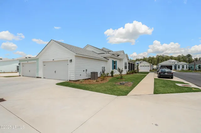 $399,500 | 243 Salty Fin Drive, Hardeeville, SC 29927