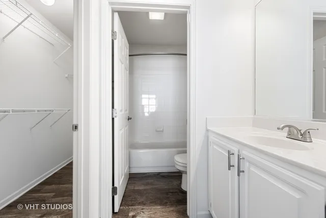 $4,099 | 136 Beethoven Court, Unit 136, Wheaton, IL 60189