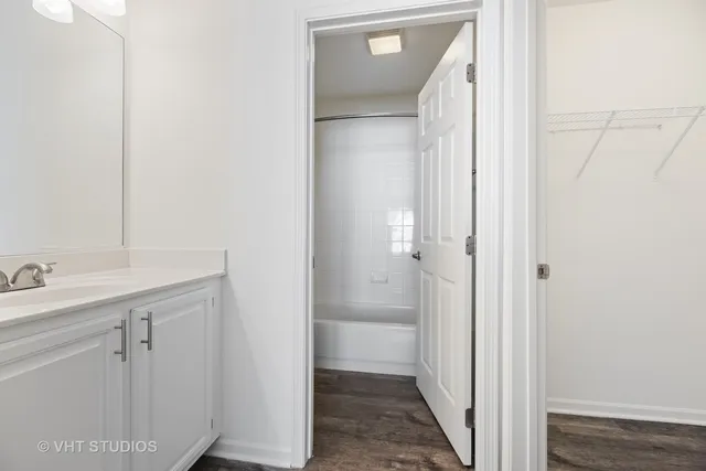 $4,099 | 136 Beethoven Court, Unit 136, Wheaton, IL 60189