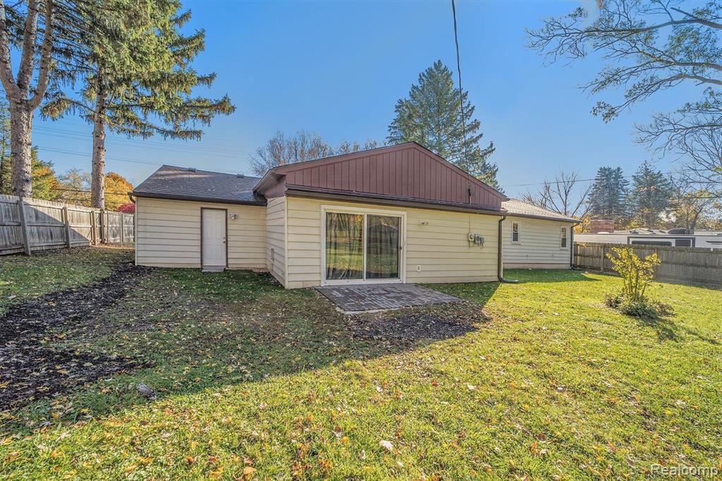 5631 Livernois Road Troy, MI 48098 - Photo 19 of 24