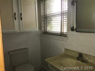 5928 Pleasant Grove Road Charlotte, NC 28216 - Photo 11 of 14