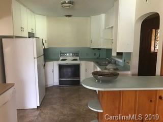 5928 Pleasant Grove Road Charlotte, NC 28216 - Photo 4 of 14