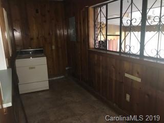 5928 Pleasant Grove Road Charlotte, NC 28216 - Photo 5 of 14