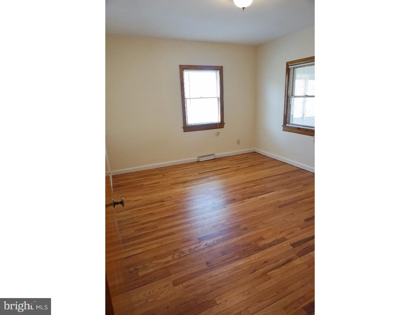 38 Meredith Road Hamilton, NJ 08610 - Photo 11 of 25 Bedroom - Main