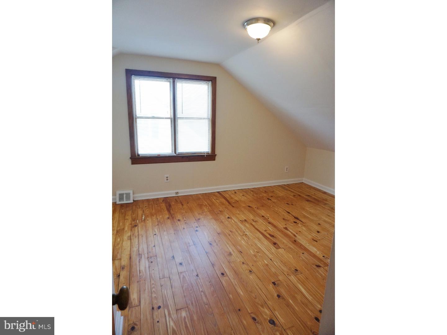 38 Meredith Road Hamilton, NJ 08610 - Photo 16 of 25 Bedroom 3