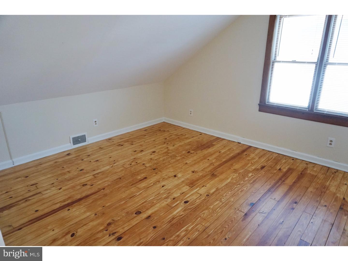 38 Meredith Road Hamilton, NJ 08610 - Photo 18 of 25 Den