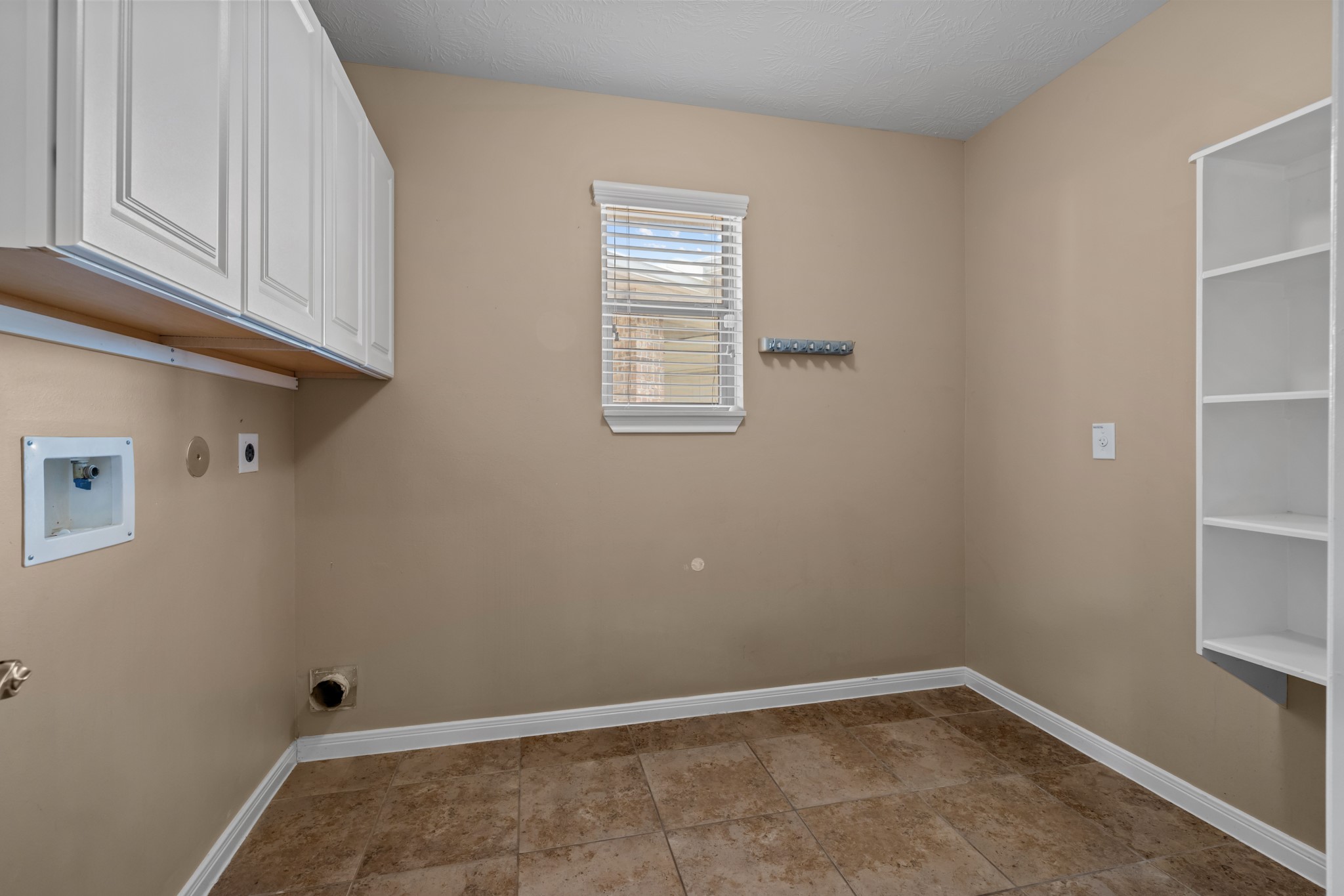 28027 Trade Wind Court Rosharon, TX 77583 - Photo 27 of 37 Gallery Image 27