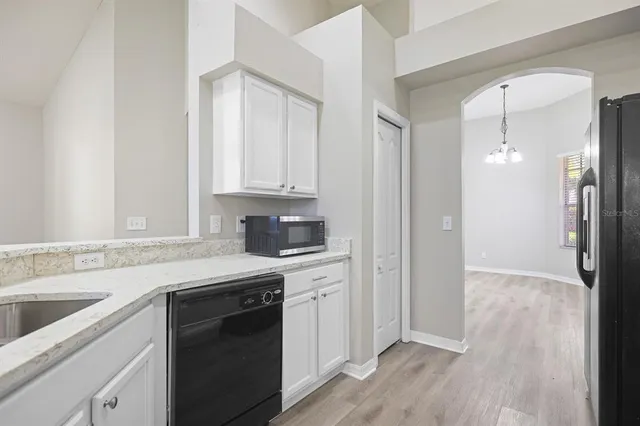 $2,700 | 6130 Whimbrelwood Drive, Lithia, FL 33547