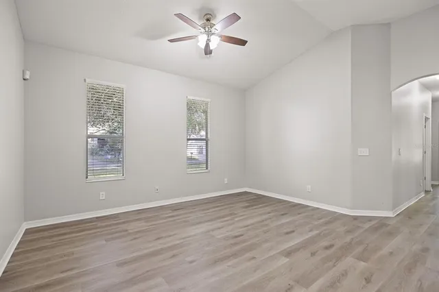 $2,700 | 6130 Whimbrelwood Drive, Lithia, FL 33547