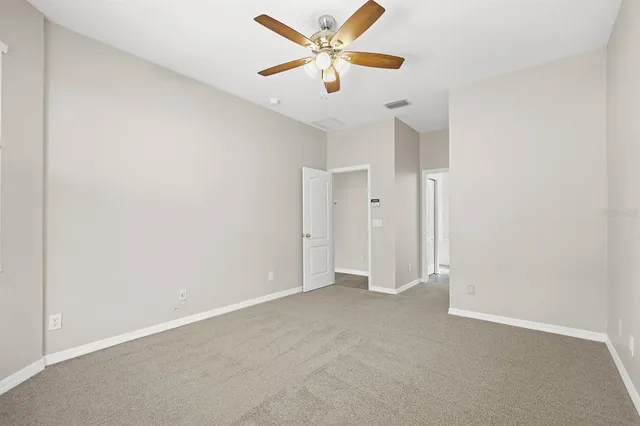 $2,700 | 6130 Whimbrelwood Drive, Lithia, FL 33547