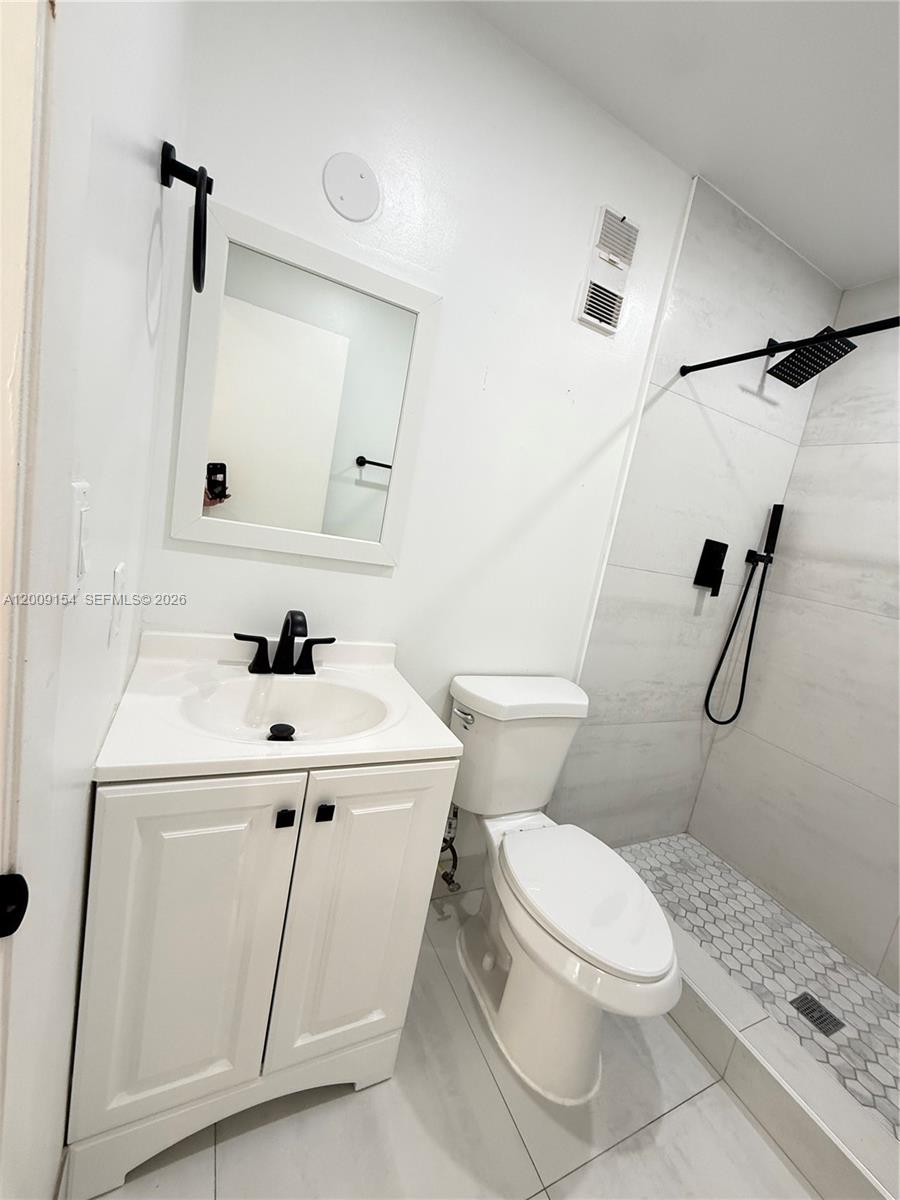 10016 Winding Lake Road, Unit 202 Sunrise, FL 33351 - Photo 14 of 23