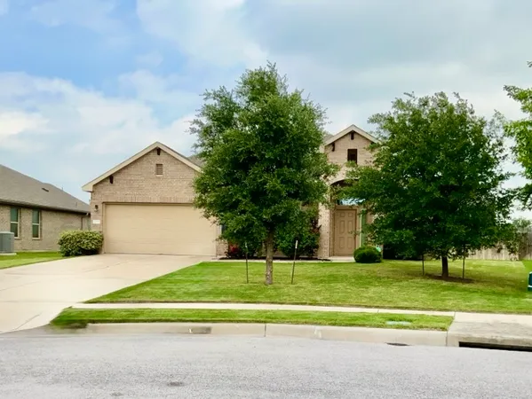 $2,025 | 1019 Granbury Cove, Round Rock, TX 78664
