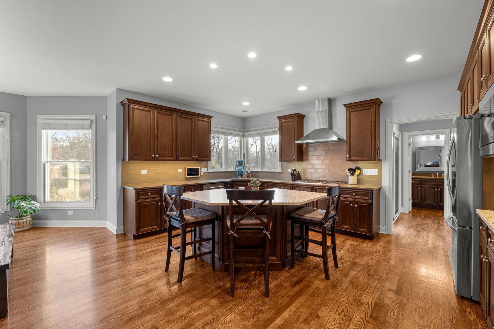 81 Landon Circle Wheaton, IL 60189 - Photo 21 of 79