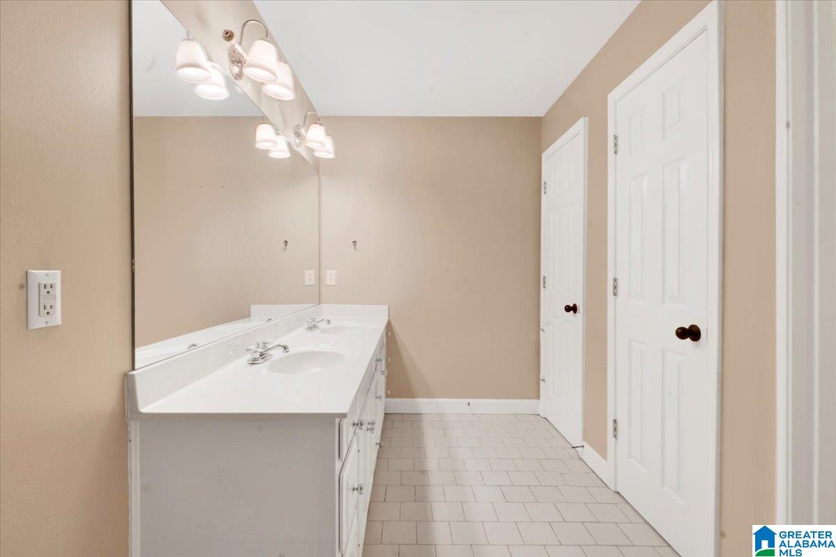 109 Hunset Mill Lane Pelham, AL 35124 - Photo 27 of 58