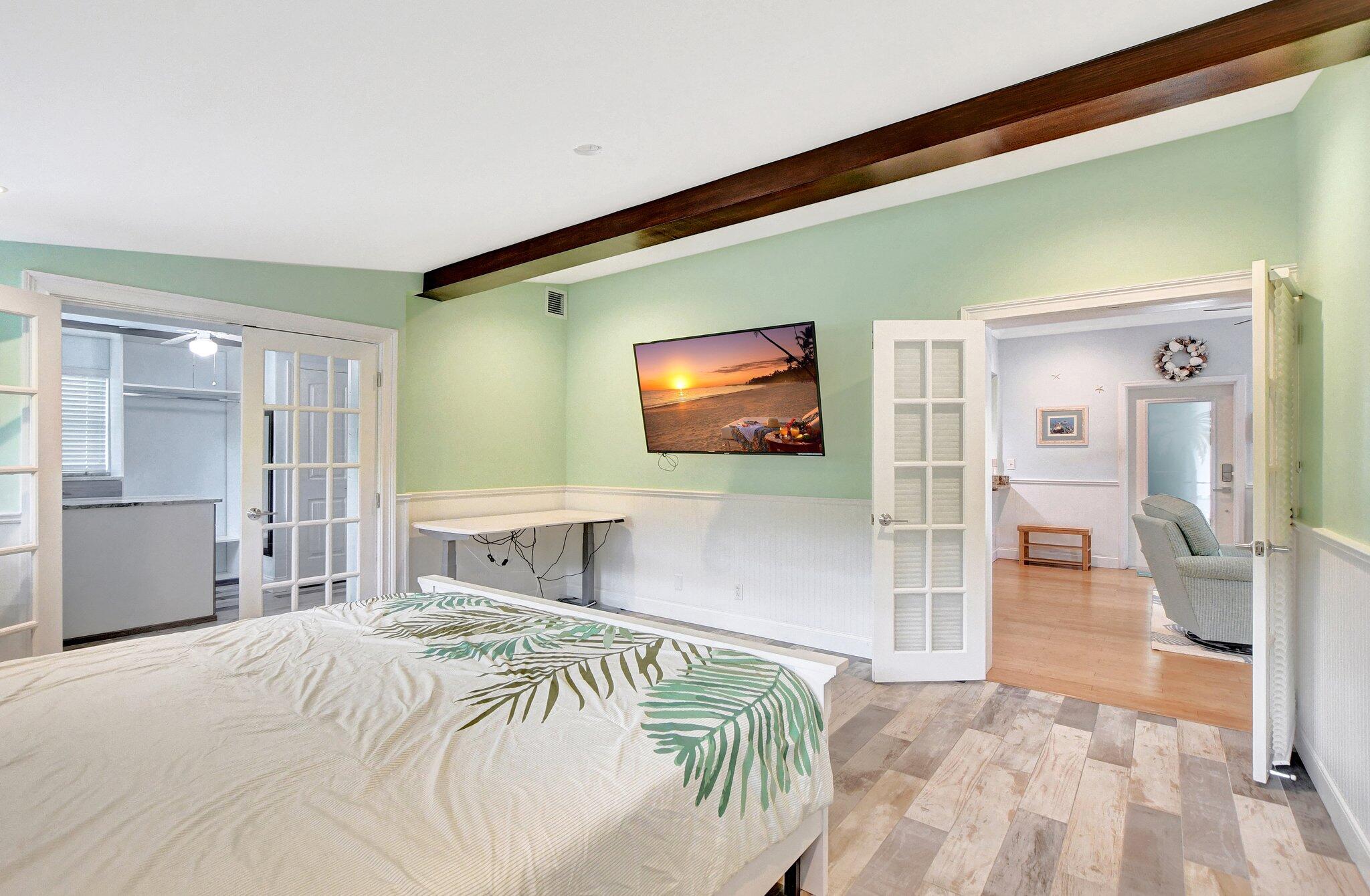 530 Northeast 17th Street Boca Raton, FL 33432 - Photo 20 of 51 23-web-or-mls-DSC_0526