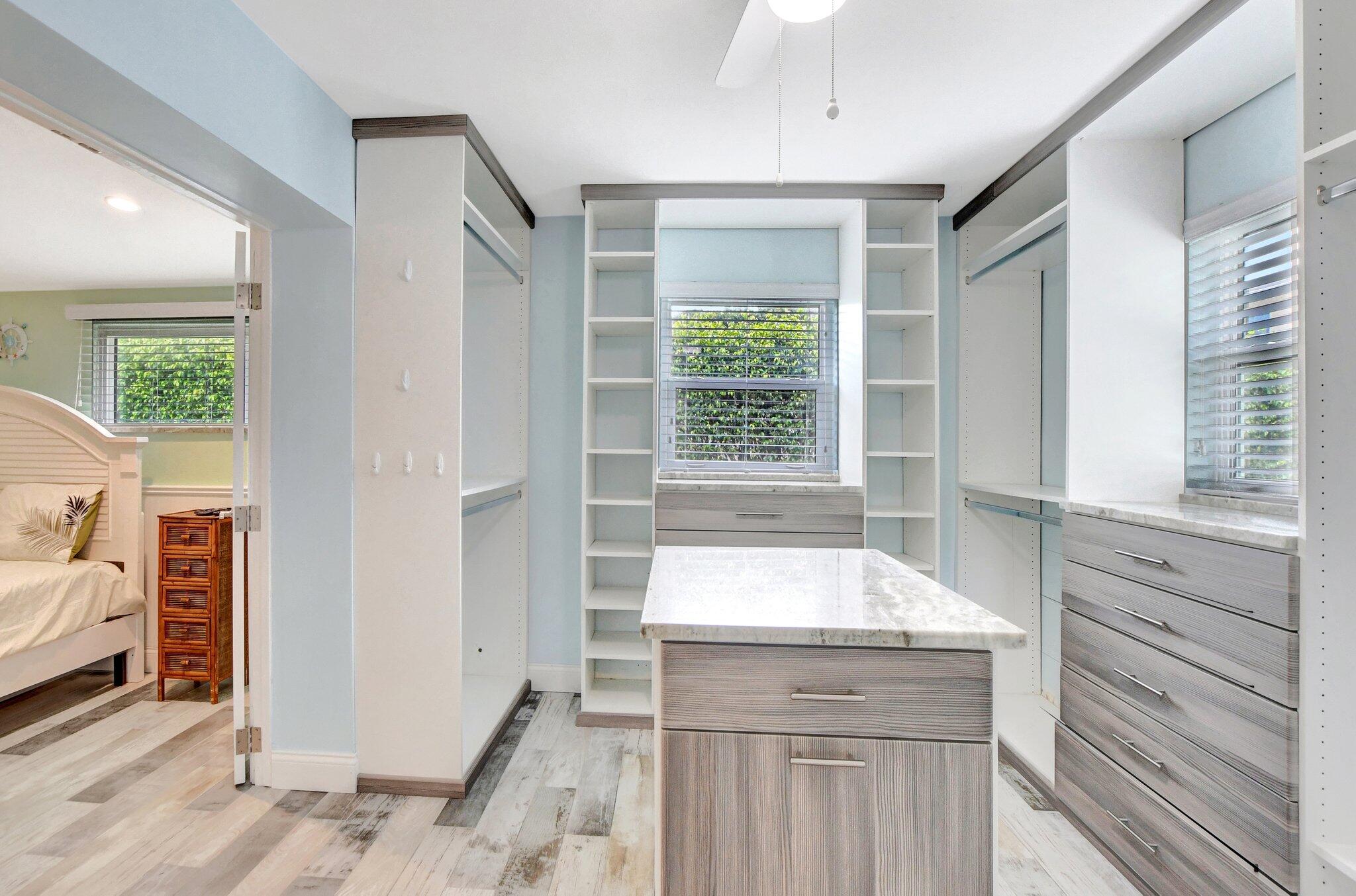 530 Northeast 17th Street Boca Raton, FL 33432 - Photo 23 of 51 26-web-or-mls-DSC_0541