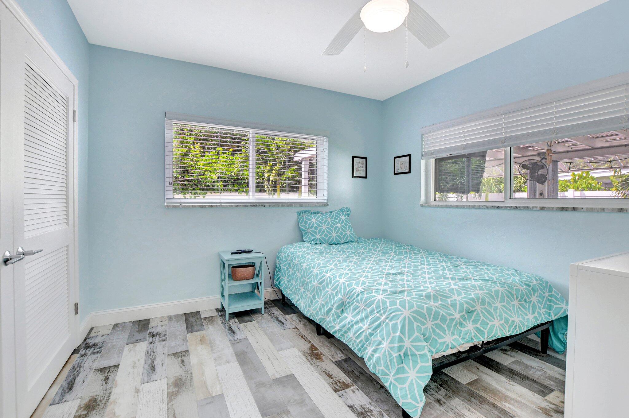 530 Northeast 17th Street Boca Raton, FL 33432 - Photo 29 of 51 35-web-or-mls-DSC_0581