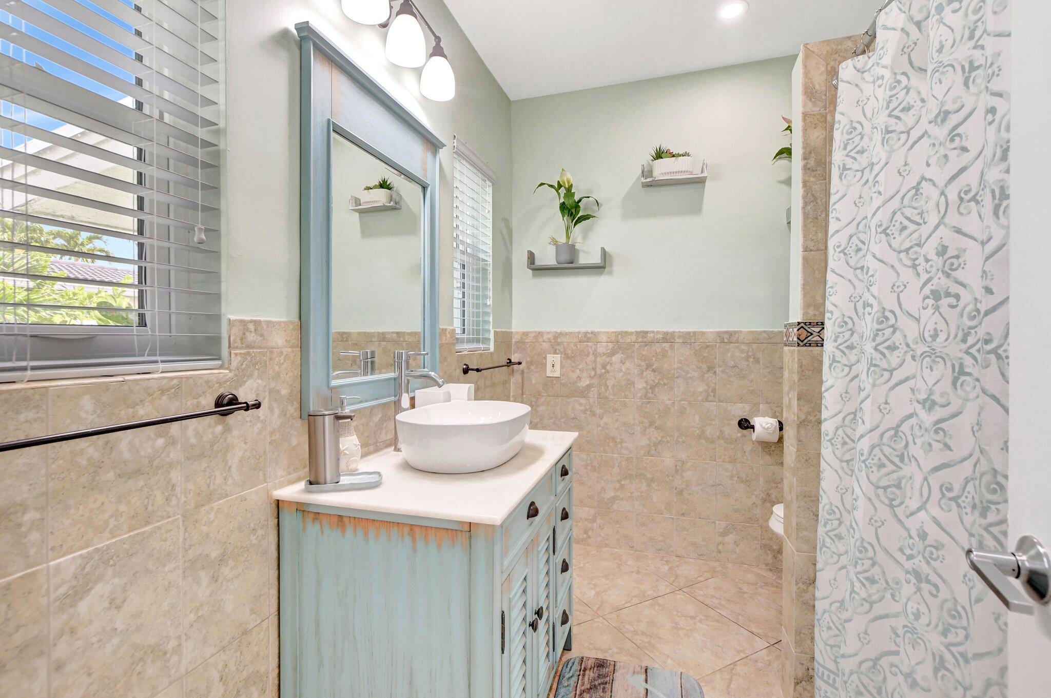 530 Northeast 17th Street Boca Raton, FL 33432 - Photo 33 of 51 37-web-or-mls-DSC_0591