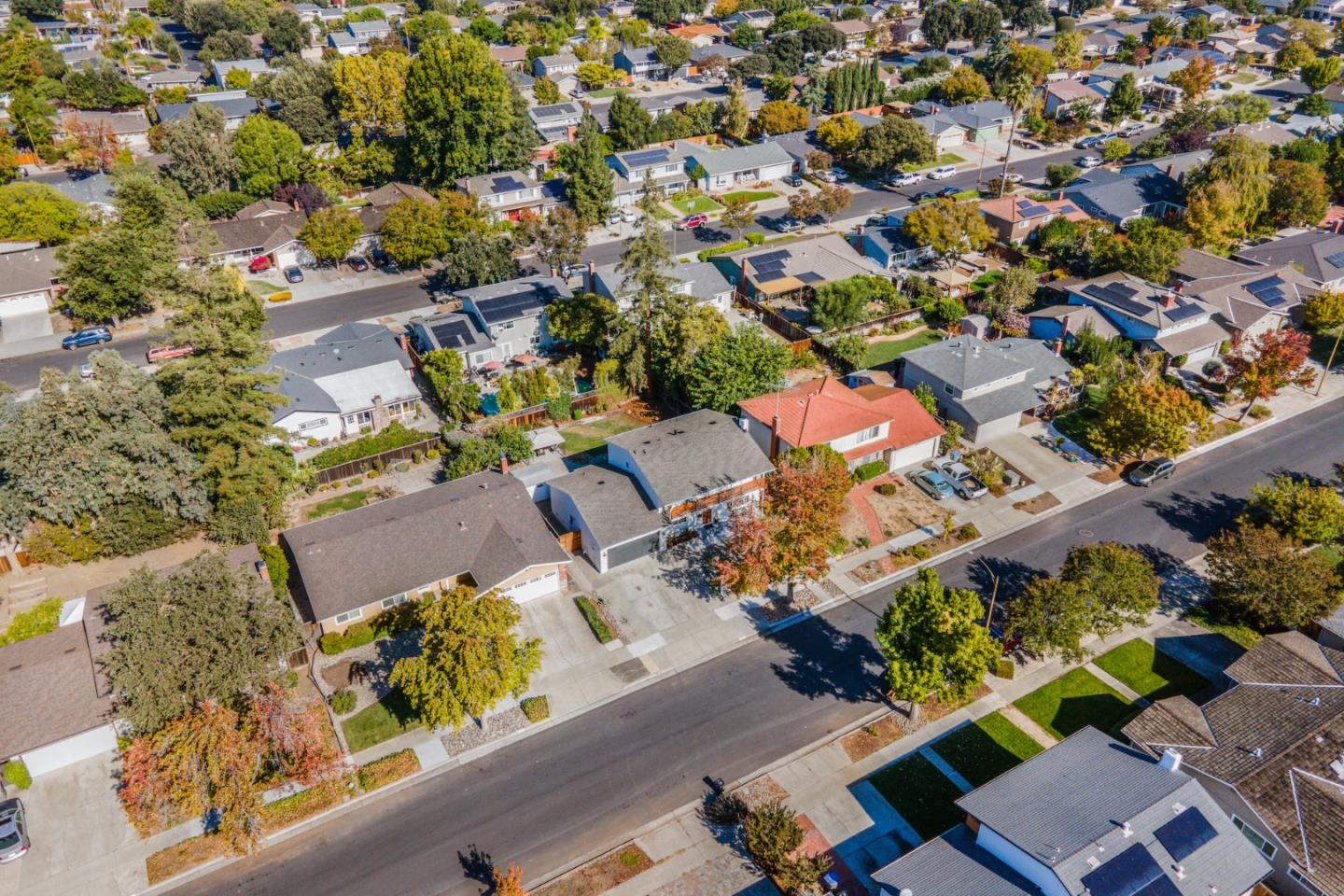 827 Bend Avenue San Jose, CA 95136 - Photo 26 of 27 an aerial view of residential houses with outdoor space