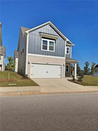 $2,424 | 622 Shallowford Road, Unit CARLISLE, Gainesville, GA 30504