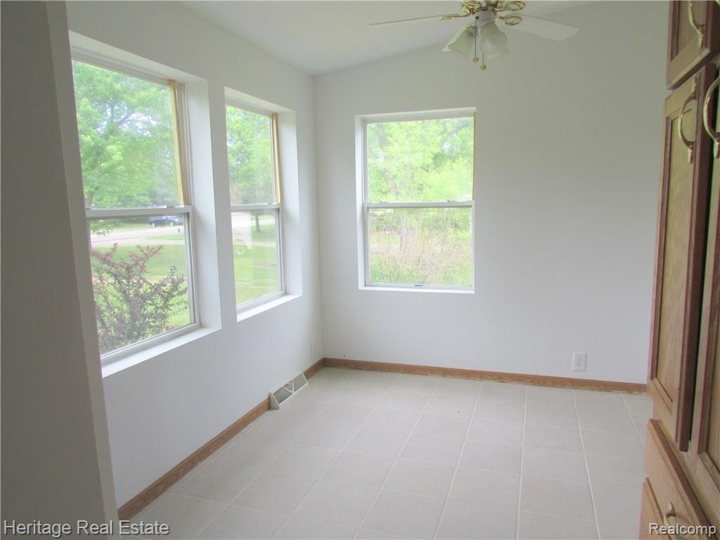 188 East Burnside Road North Branch, MI 48461 - Photo 11 of 20