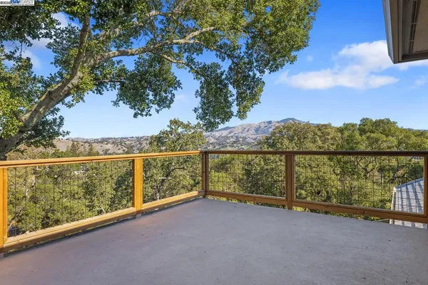 a view of a house with a outdoor space