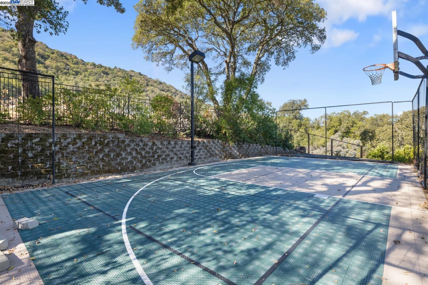 700 Clipper Hill Road Danville, CA 94526 - Photo 34 of 40