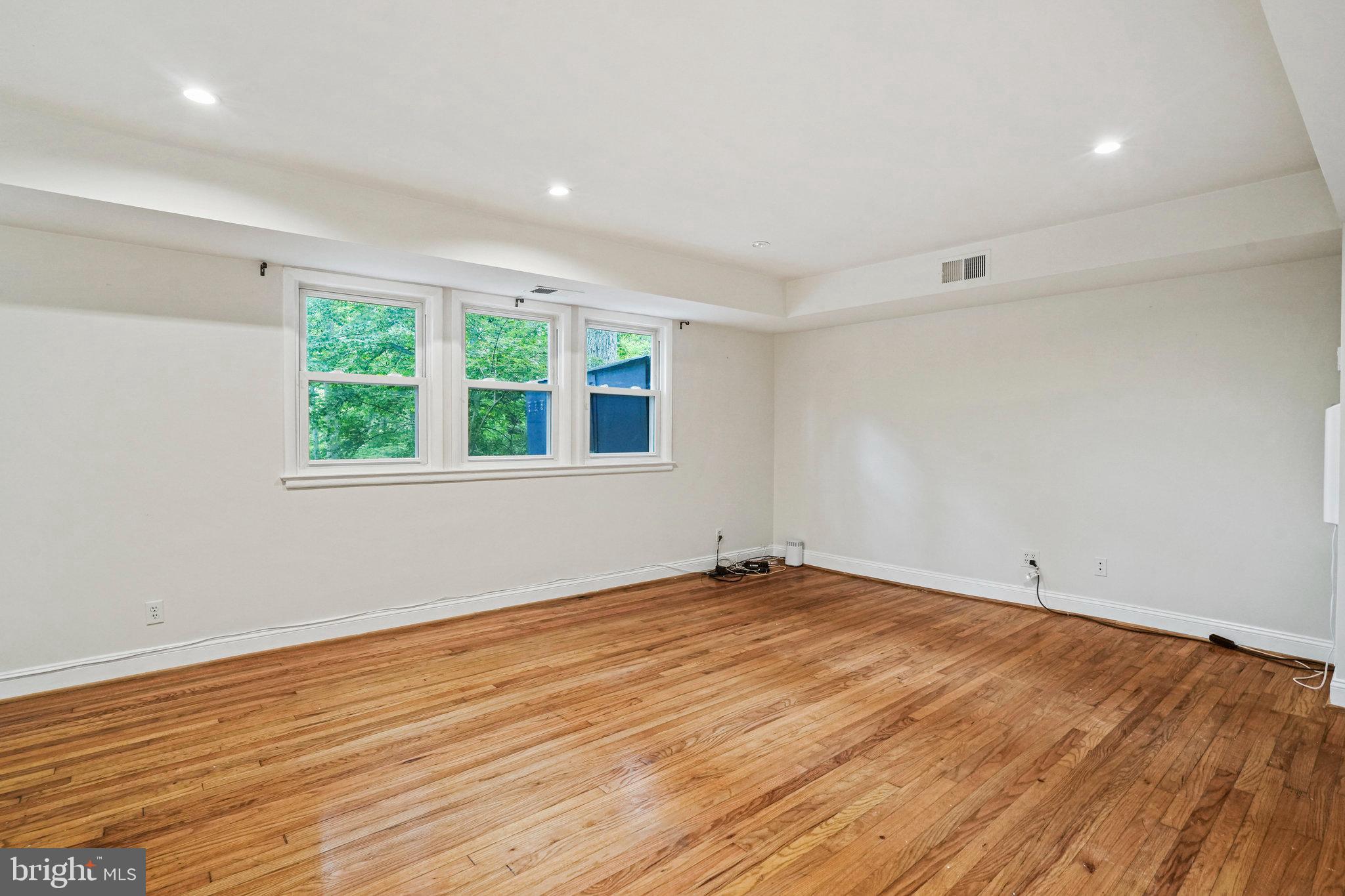 8525 Geren Road, Unit 222 Silver Spring, MD 20901 - Photo 14 of 29