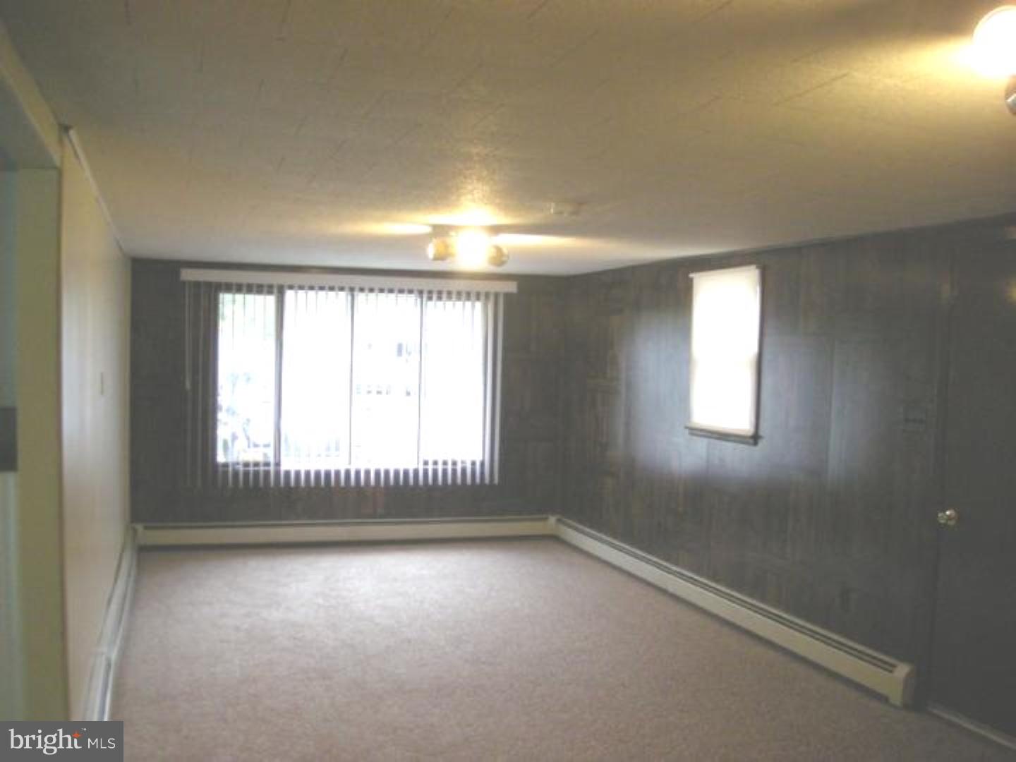84 Border Rock Road Levittown, PA 19057 - Photo 13 of 20 Gallery Image 13