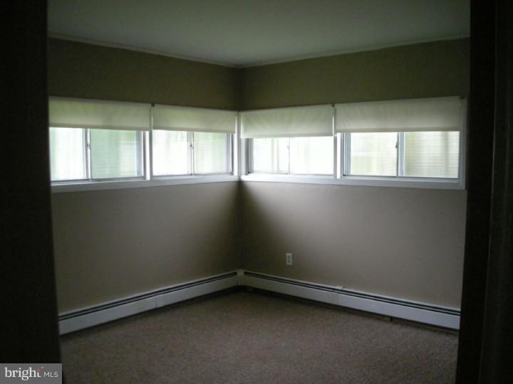 84 Border Rock Road Levittown, PA 19057 - Photo 18 of 20 Gallery Image 18
