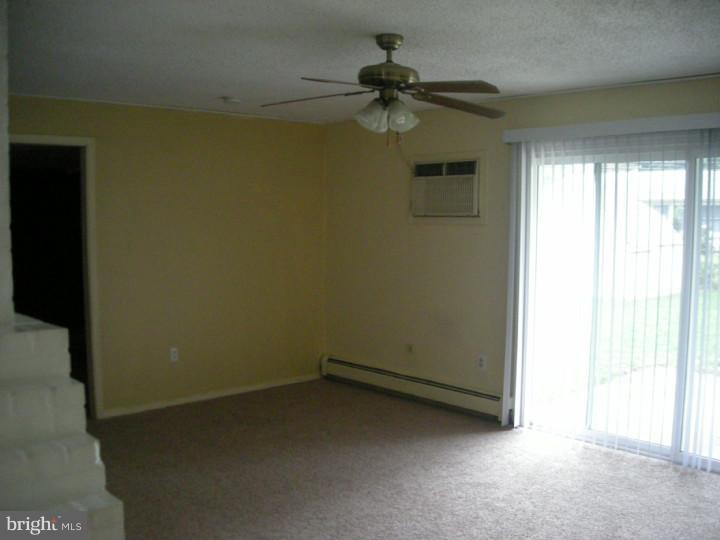 84 Border Rock Road Levittown, PA 19057 - Photo 9 of 20 Gallery Image 9