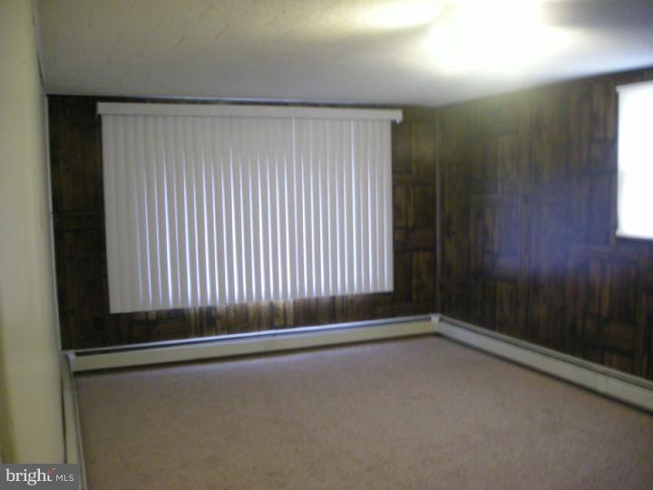 84 Border Rock Road Levittown, PA 19057 - Photo 10 of 20 Gallery Image 10