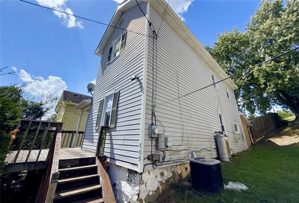 $37,900 | 709 Darlington Avenue, Jeannette, PA 15644